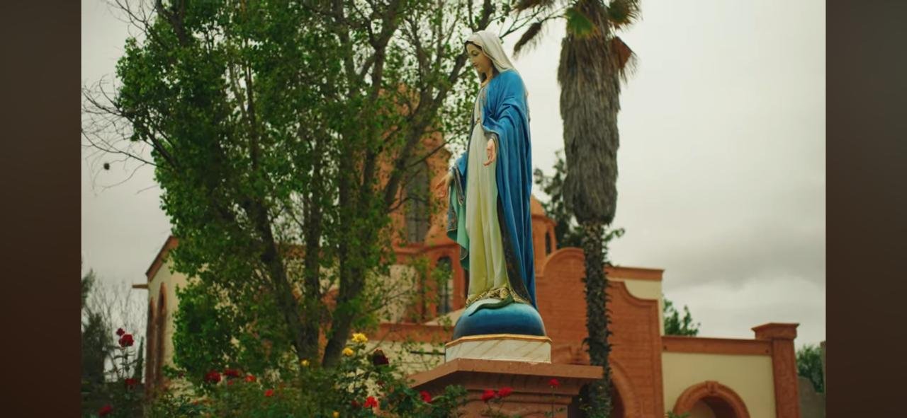 Iglesia del Club - Atrio Principal