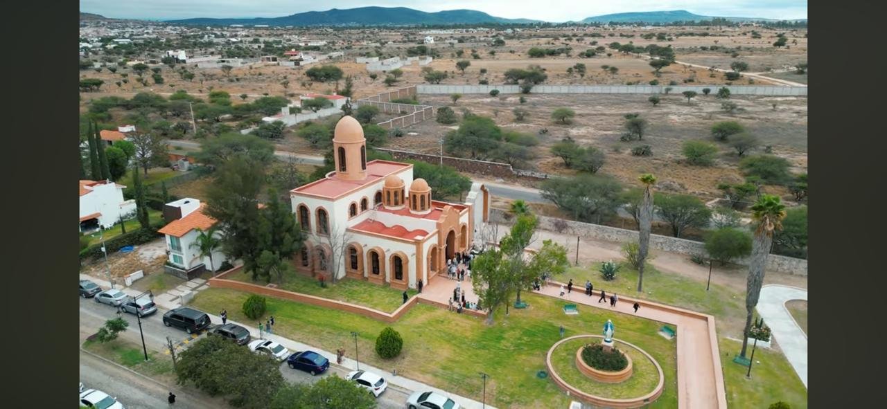 Iglesia del Club - Vista Aérea